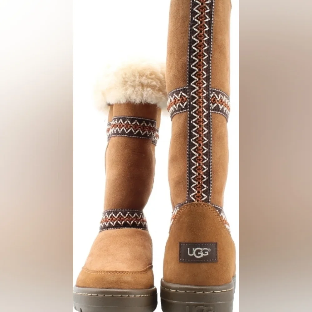 Ugg Sundance Rivial Tasman braided tall boots Women’s 9 chestnut